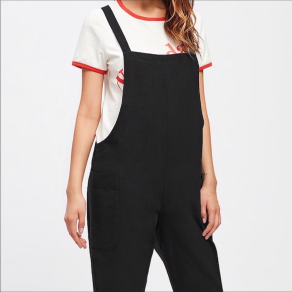 Black Capri Overalls With Side Pockets - LAST MED - Picture 7 of 10